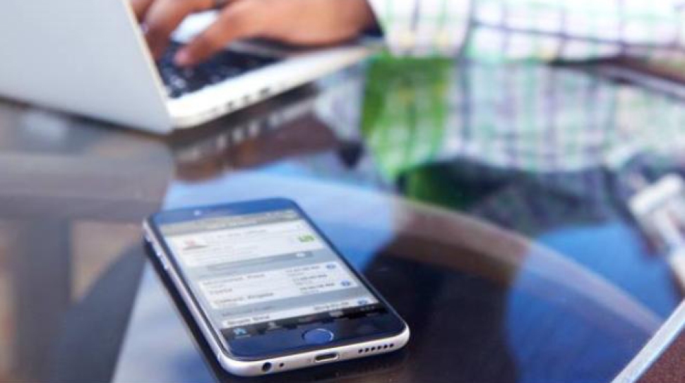 A4360 mitel-business-communications-competitive-advantage